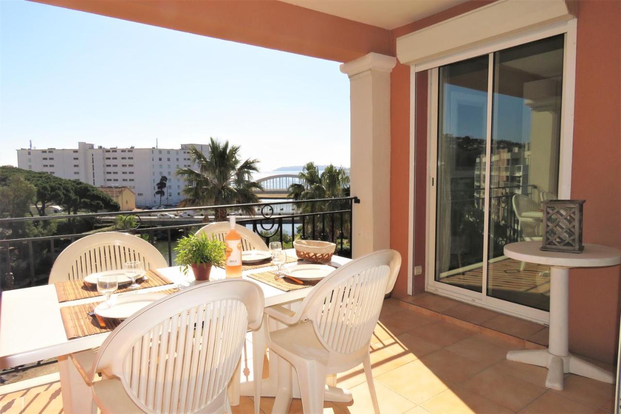 Port Marine Apartamento Sainte-Maxime Exterior foto